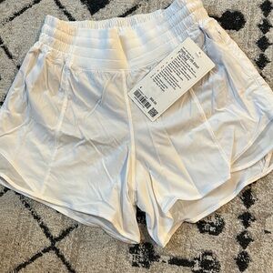 Lulu white shorts